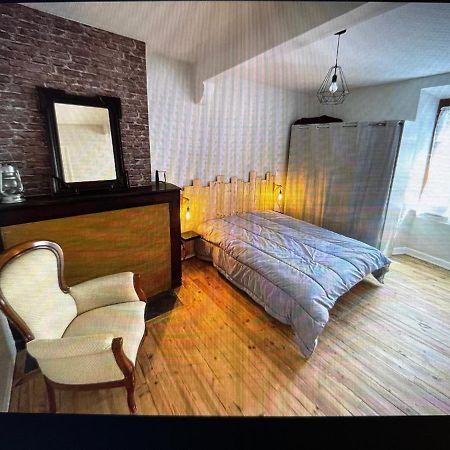 Agreable Maison De Village Au Coeur De Sarrancolin Екстериор снимка