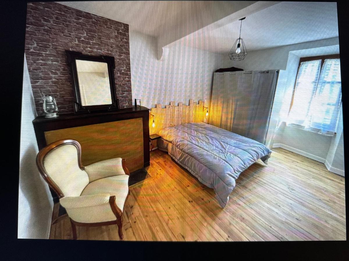 Agreable Maison De Village Au Coeur De Sarrancolin Екстериор снимка
